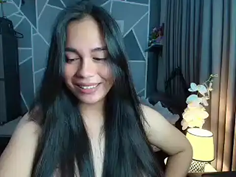 sassy_samm (T young) - MAKE ME NAKED AND WATCH ME CUM GUYS