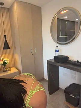 emily-Hornyy webcam