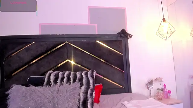 april_jones05 webcam