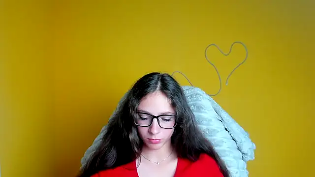 kissmejulia - KissMeJulia's free webcam - UK Sex Cams