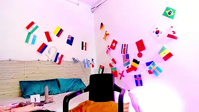 lilahSweet webcam