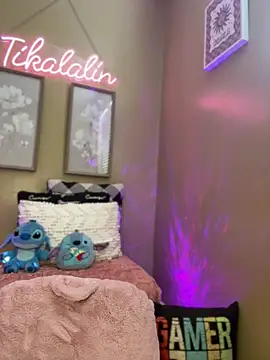 TikaMoon webcam