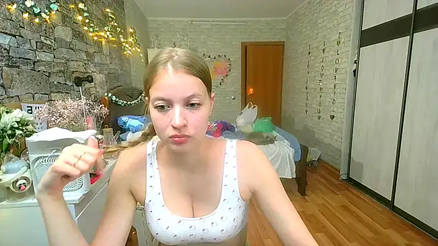 __aphrodita__wow__ - __Aphrodita__wow__'s free webcam - UK Sex Cams