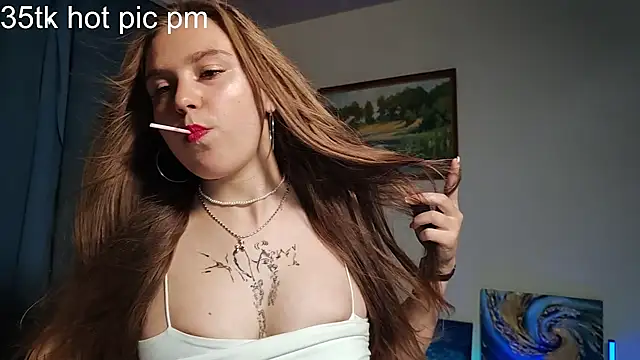 DainaCampagnini webcam