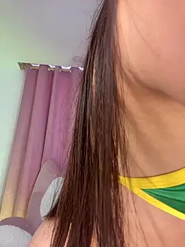 Im_emiliee webcam
