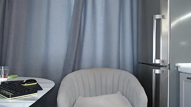 mark_kiss999 webcam