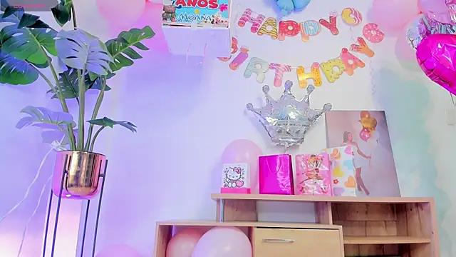 JANYLOVE__ webcam