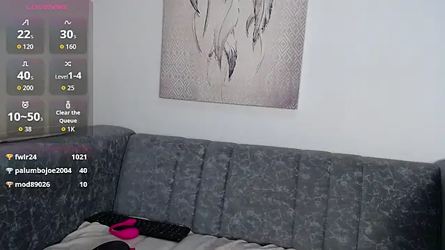 queen_adhara webcam