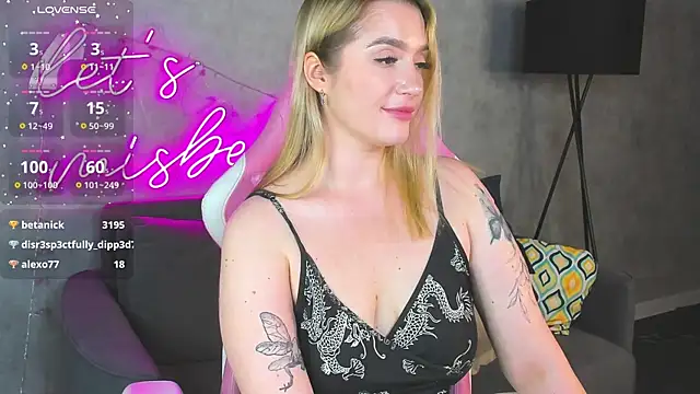 Watch Viickie_Nelsson live on EroticFlix - High definition streams