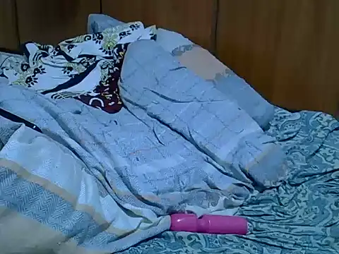 icy_pearl webcam