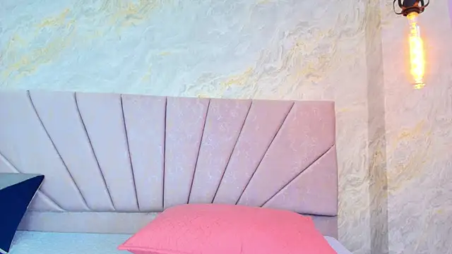 Mia_candy_0 webcam