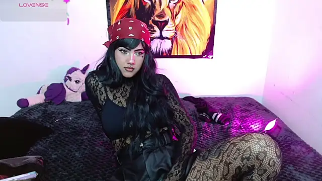 Divinejewel69 webcam
