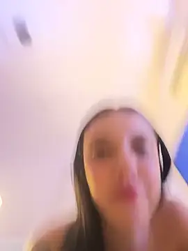 Jetf_Andrea_couple live cam on StripChat