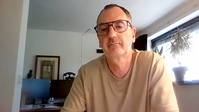 HotLucas66 webcam
