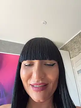 MysticCleo webcam