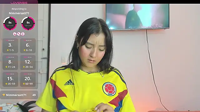 charlottekiss99 (F young) - 🔥blowjob with a lot of saliva😈