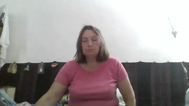 Watch AnnaLive570 live on EroticFlix - High definition streams