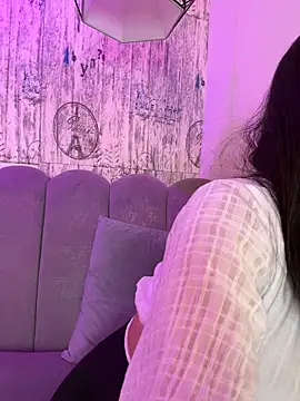 Watch AbyThompson live on EroticFlix - High definition streams