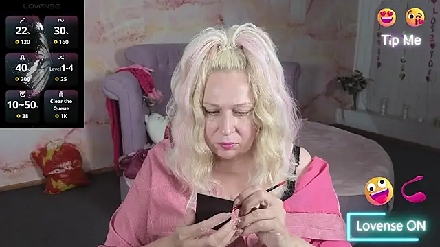 Penelope_Pinky webcam