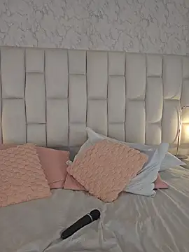 Watch ClaradelMar live on EroticFlix - High definition streams