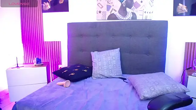 milfsecret69 webcam