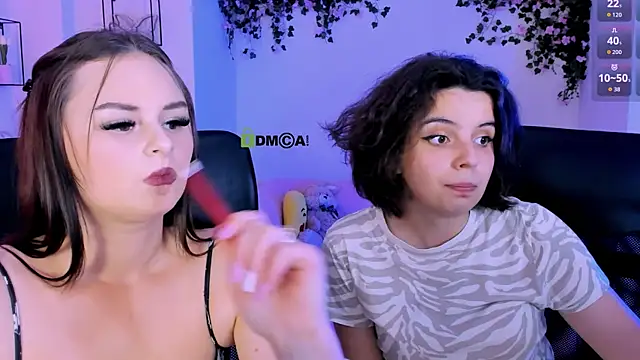 miss_courtney_ webcam