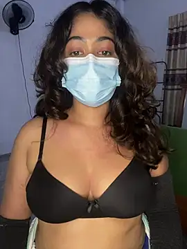 HotQueenSri webcam