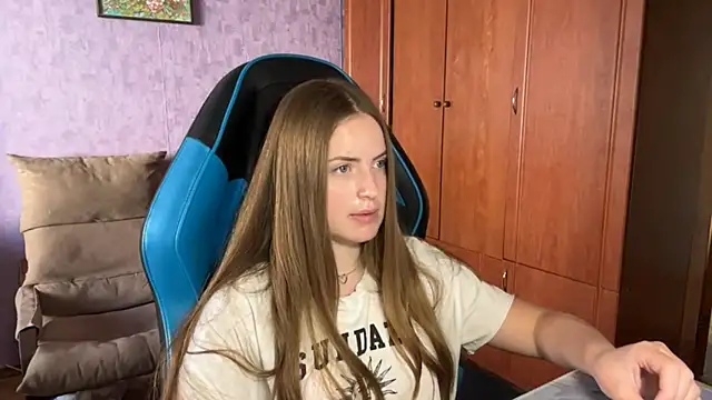 SilkSinner_ webcam