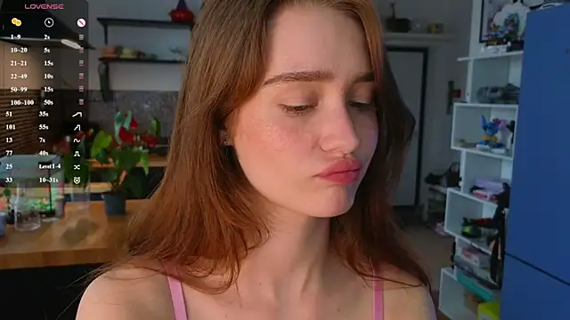 Watch AliviaWithLove live on EroticFlix - High definition streams