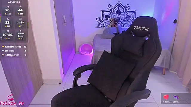 LouaneBourVip webcam