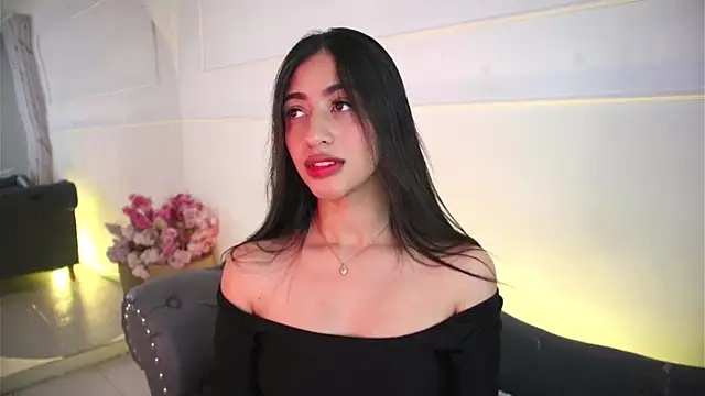 Watch charlotterusso live on EroticFlix - High definition streams
