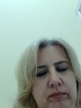 LustyyX webcam