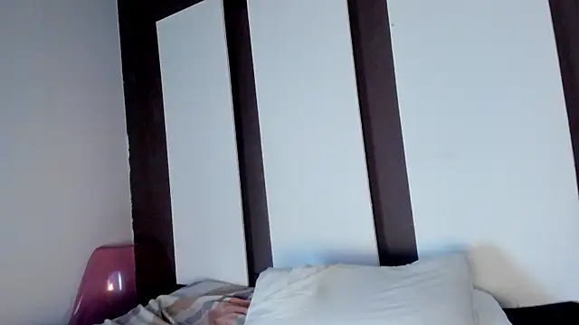 Watch bubble__angel__ live on EroticFlix - High definition streams