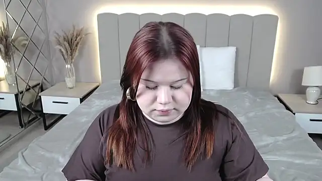 EllaNoa_ webcam