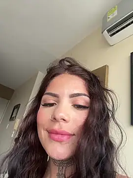 Watch Lisegg_ live on EroticFlix - High definition streams