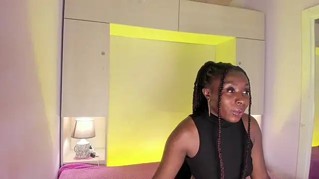 TaylorBloom webcam