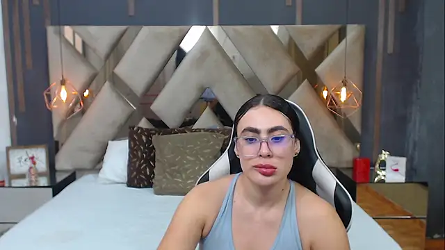 MartinaaFit webcam