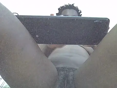 Queen-Alicia webcam
