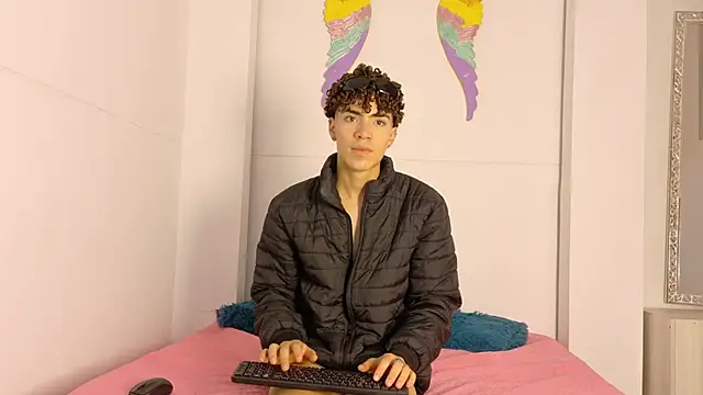 Monyel_Blake webcam