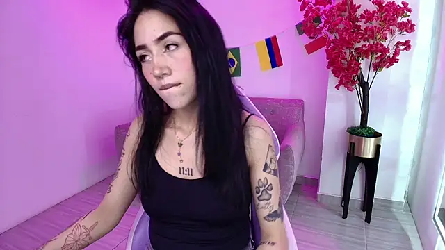 rainy_doll (F young) - Show boobs + pinch nipples 🍒