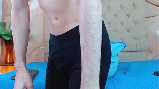 Luke_Carter live cam on StripChat