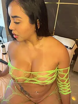 emily-Hornyy webcam