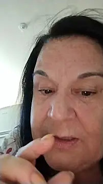 Yaya_Mineira webcam