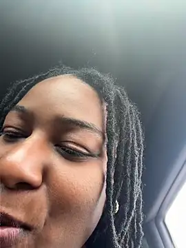 GirthGoddessCoco webcam