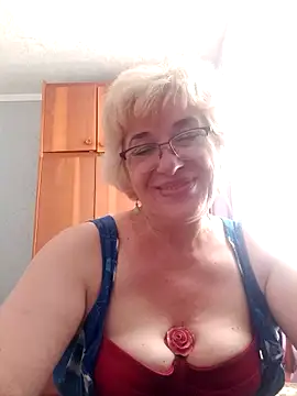 52MiaLove02 webcam