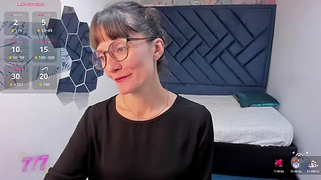 valery_more__ - Valery_More__'s free webcam - UK Sex Cams