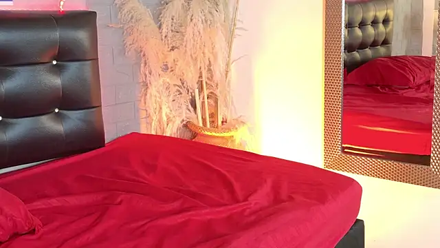 lia_james_ - Lia_James_'s free webcam - UK Sex Cams