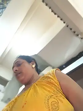 Sexy-Konika webcam
