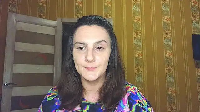 warm_pearl webcam