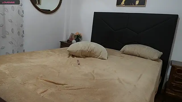 adellle webcam